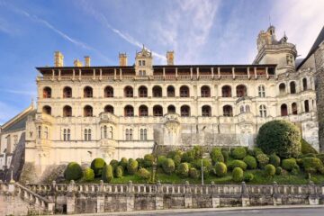 Ch&acirc;teau de Blois, halte lors du roadbook 4x4 dans la Loire