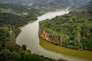Vue sur le Douro au nord du Portugal pendant le roadbook 4x4 Portugal