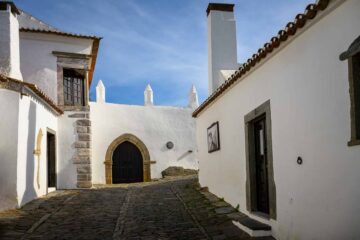 Monsaraz, une &eacute;tape sympa lors de ton voyage 4&times;4 dans l'Alentejo