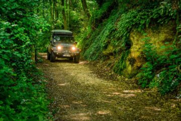 Pendant le voyage tout-terrain entre les rivières Eure, Loir et Loire