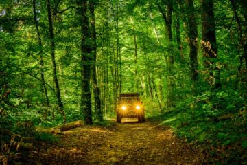 Lekker jeep rijden in de buurt van Sedan in de Ardennen Lekker jeep rijden in de buurt van Sedan in de Ardennen